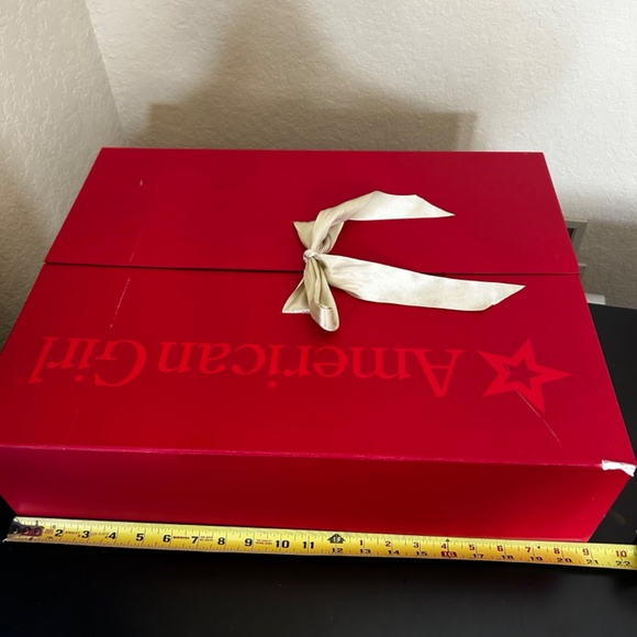 American Girl Doll Red Keepsake Box (RETIRED) - Picture 7 of 14